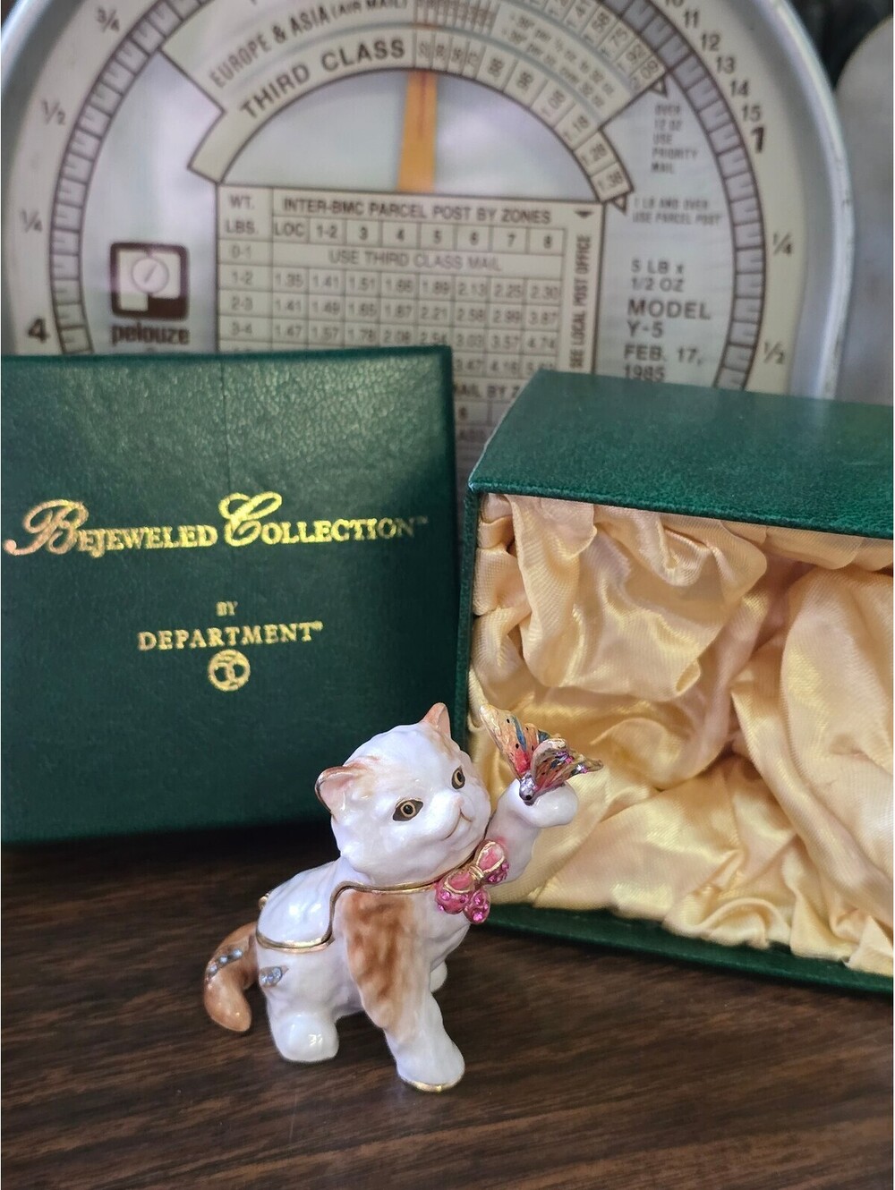 Department 56 Kitten with Butterly hinged trinket box. With original box.